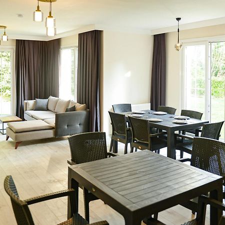 Nora Marmara Luxury Villas In Istanbul Buyukcekmece Exterior photo