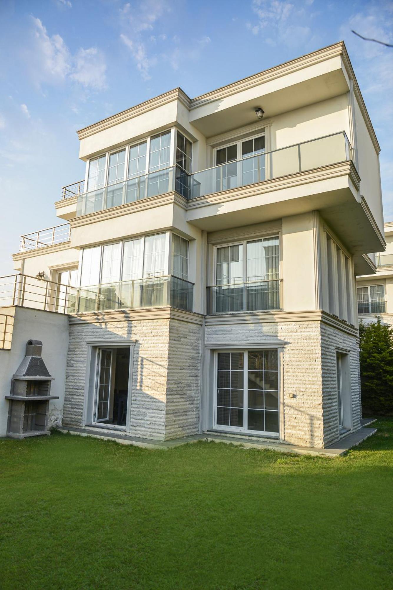 Nora Marmara Luxury Villas In Istanbul Buyukcekmece Exterior photo