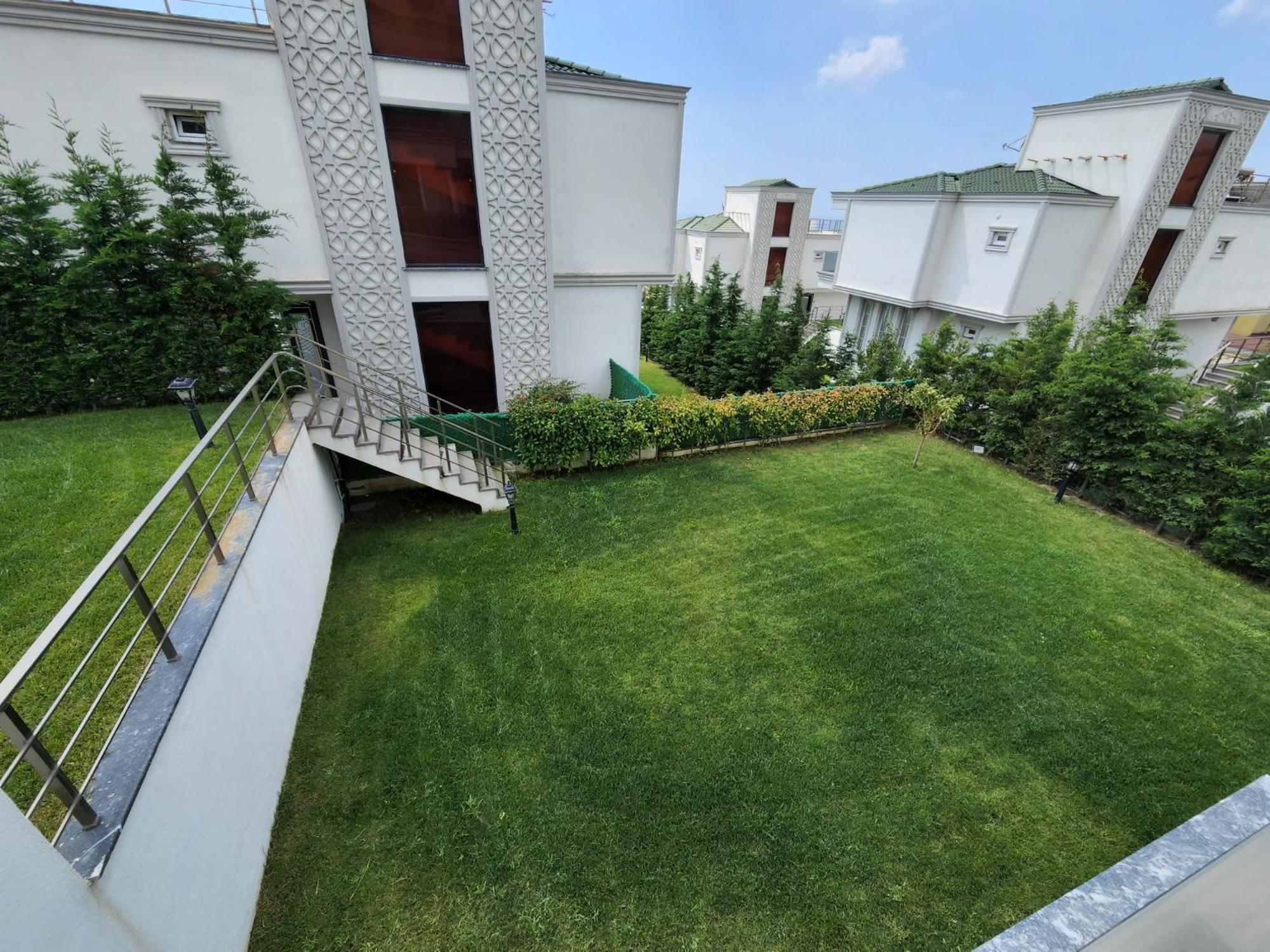 Nora Marmara Luxury Villas In Istanbul Buyukcekmece Exterior photo